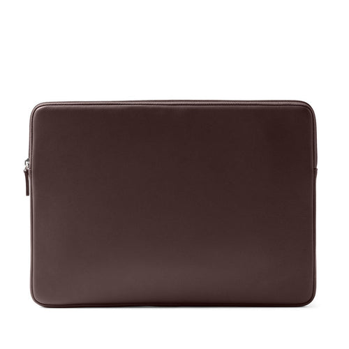 16-MacBook-Pro-Sleeve-Brown-046-340