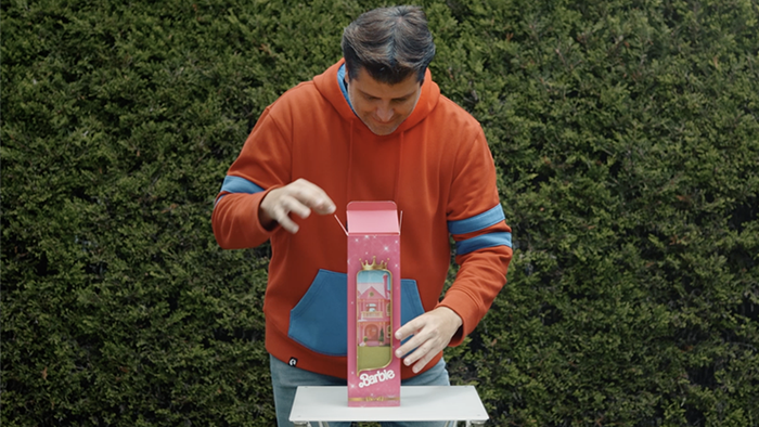 APPEARING DOLL by George Iglesias & Twister - Make a Doll Appear From an Empty Box!