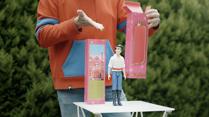 APPEARING DOLL by George Iglesias & Twister - Make a Doll Appear From an Empty Box!