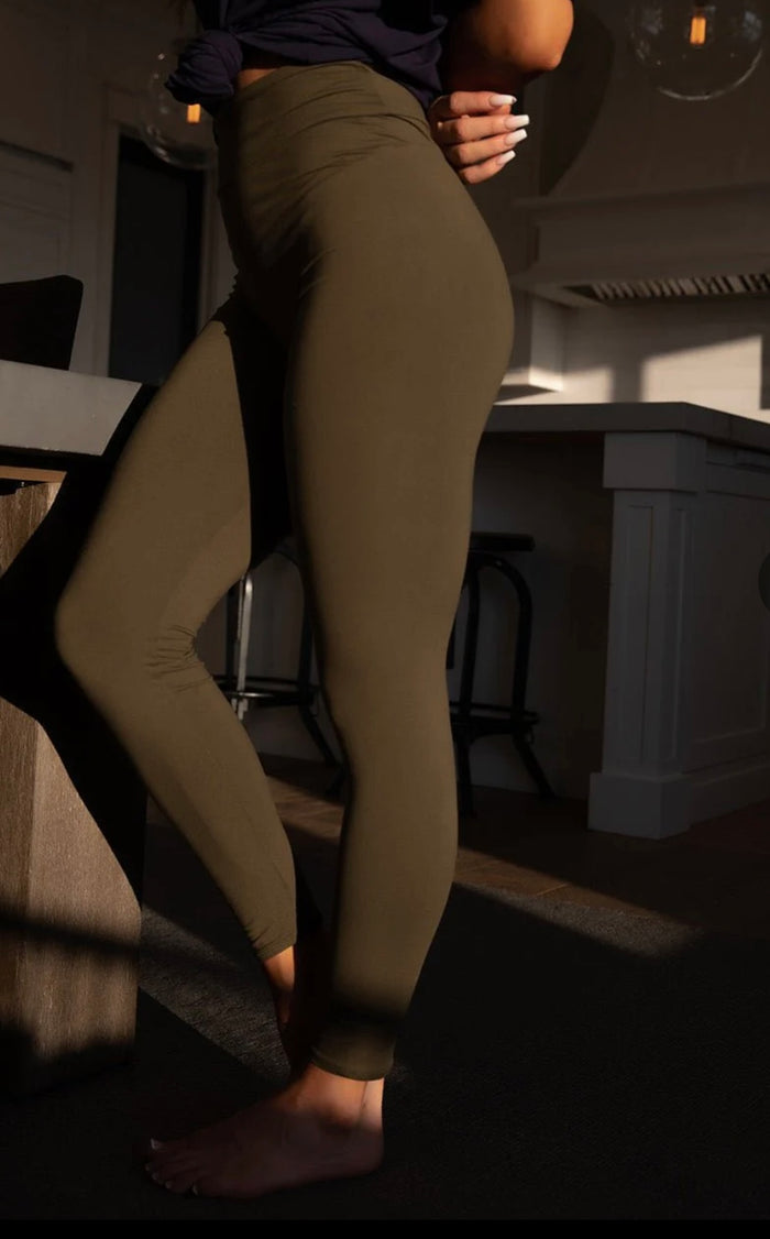 Fan Favorite Leggings