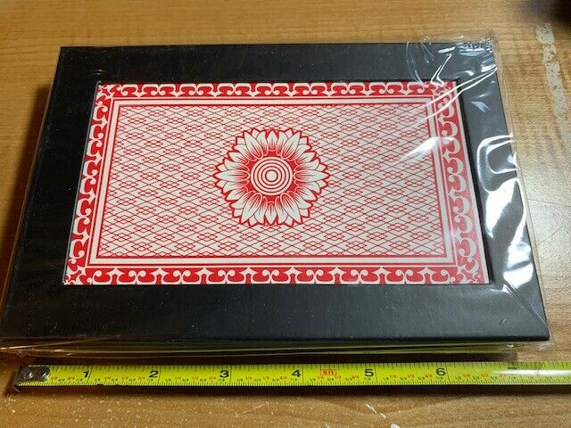 Jumbo Disappearing Card Deck - Case of Cards Vanish in Frame! - Large Size!