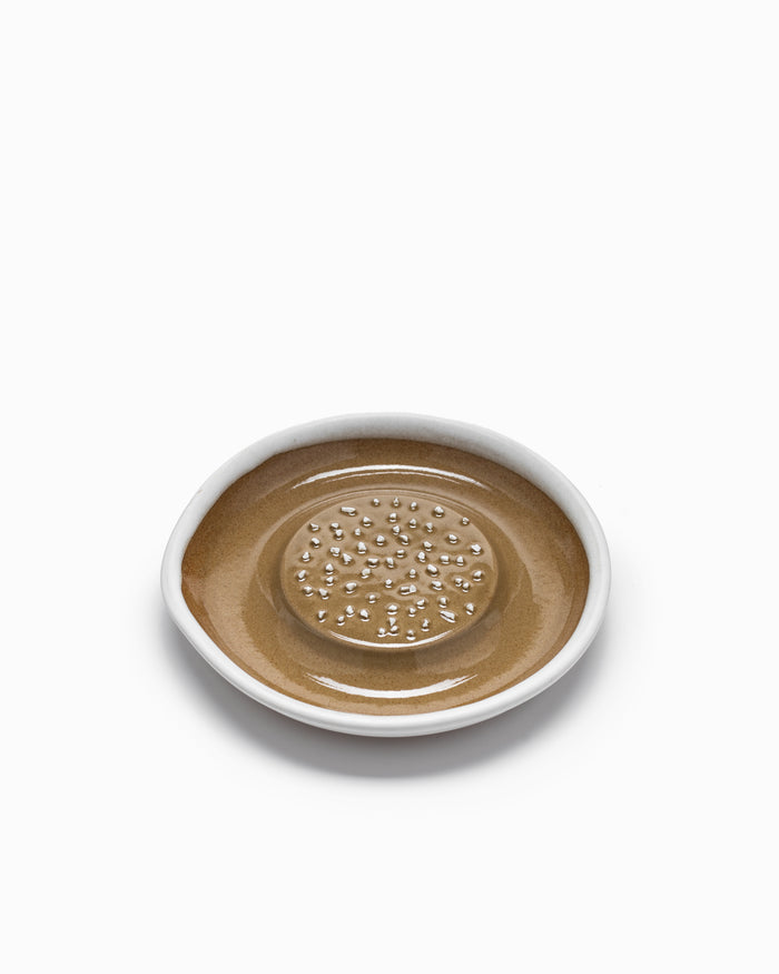 Mujun Suri Plate - White