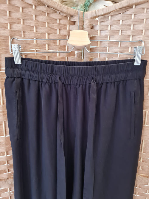 &Other Stories black trousers 12