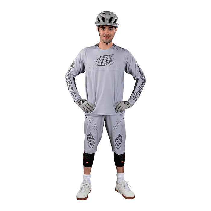 Sprint Short Mono Cement