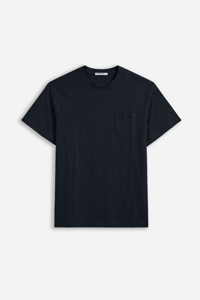 T-SHIRT GIROCOLLO CON TRAMA IN RILIEVO E TASCHINO BLEU